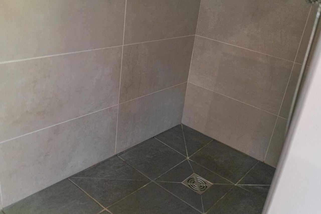 Escale Annecienne Furnished Flat Apartment Annecy Bagian luar foto